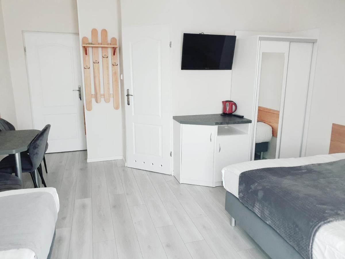 Solar Bed & Breakfast Karwia Εξωτερικό φωτογραφία