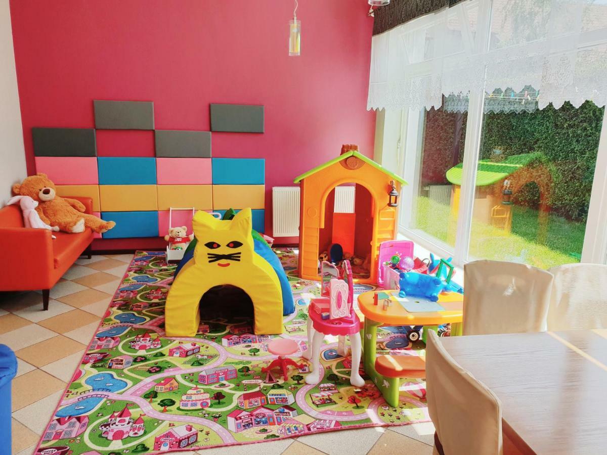 Solar Bed & Breakfast Karwia Εξωτερικό φωτογραφία