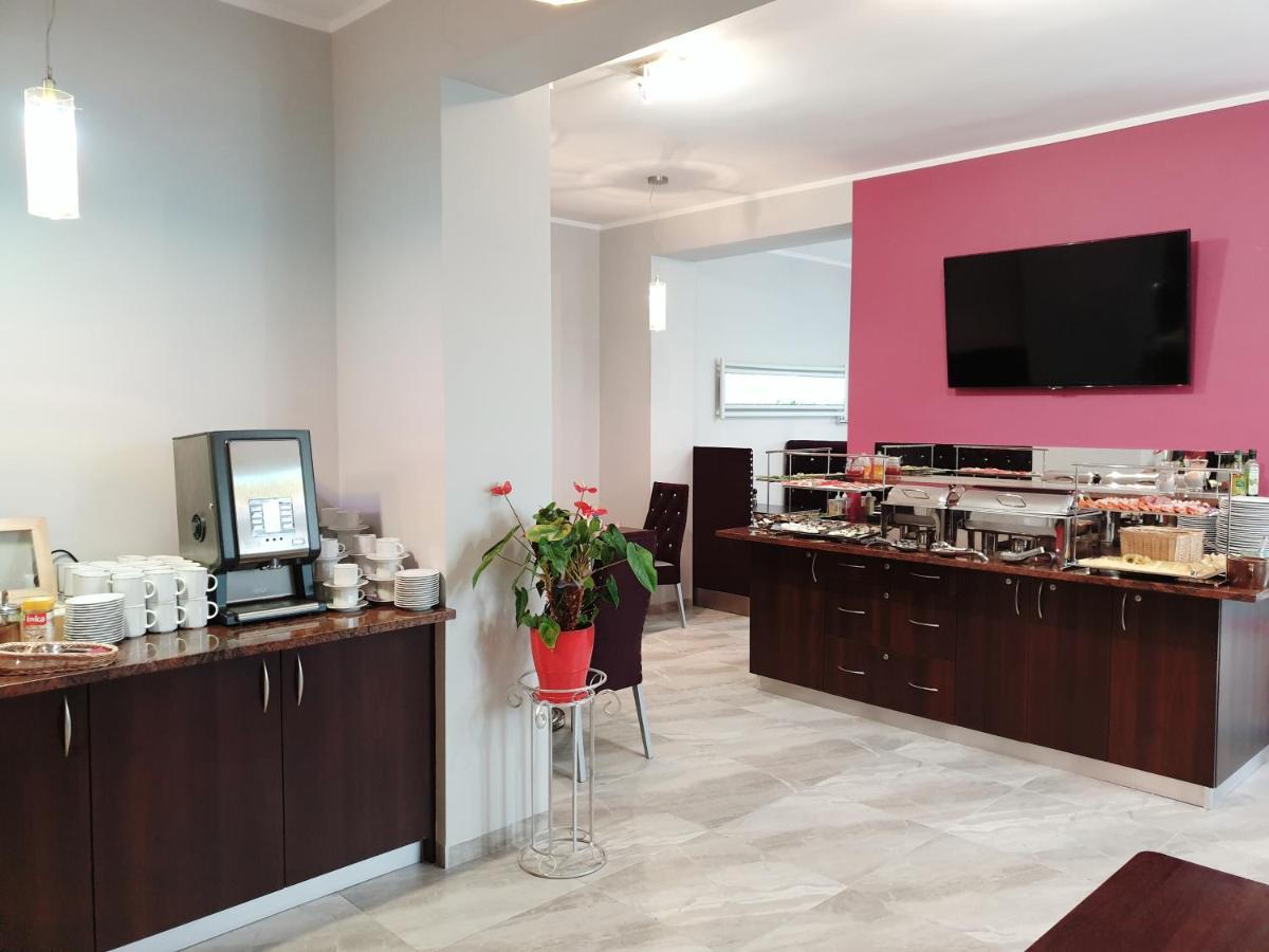 Solar Bed & Breakfast Karwia Εξωτερικό φωτογραφία