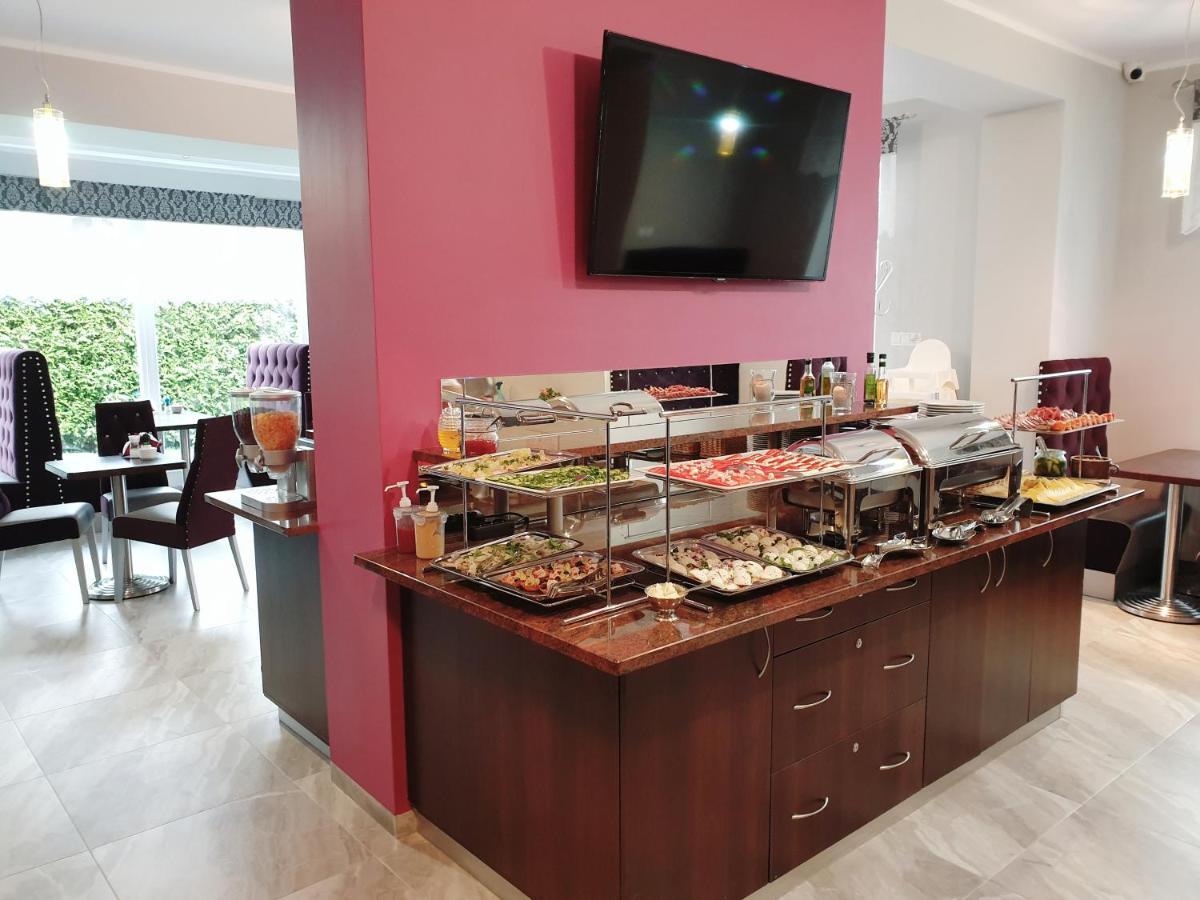 Solar Bed & Breakfast Karwia Εξωτερικό φωτογραφία